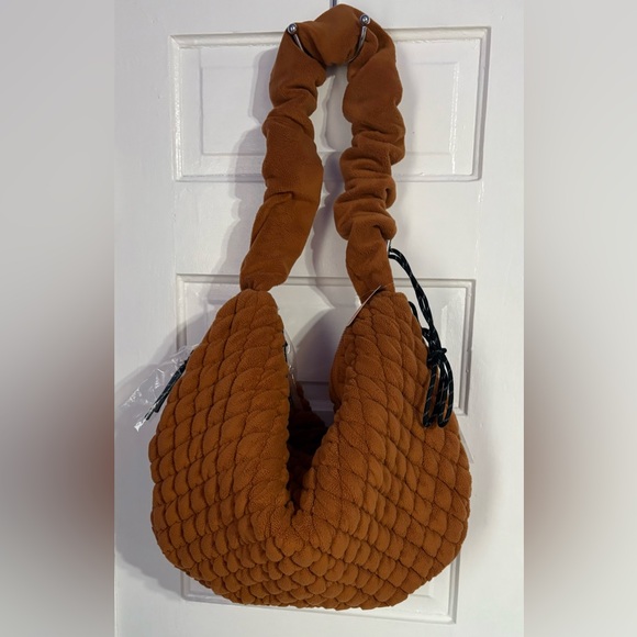 FP Movement x Free People Pucker Up Fleece Carryall in Toasted Almond - Picture 6 of 9